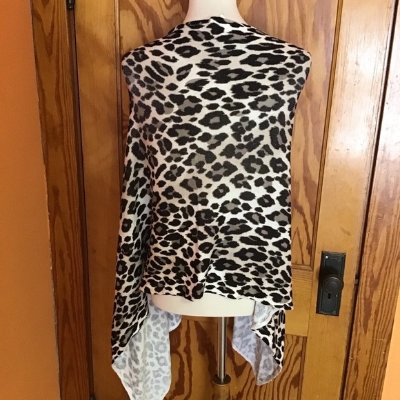 Chicos Layla Leopard Print Poncho Cover up - Picture 10 of 12
